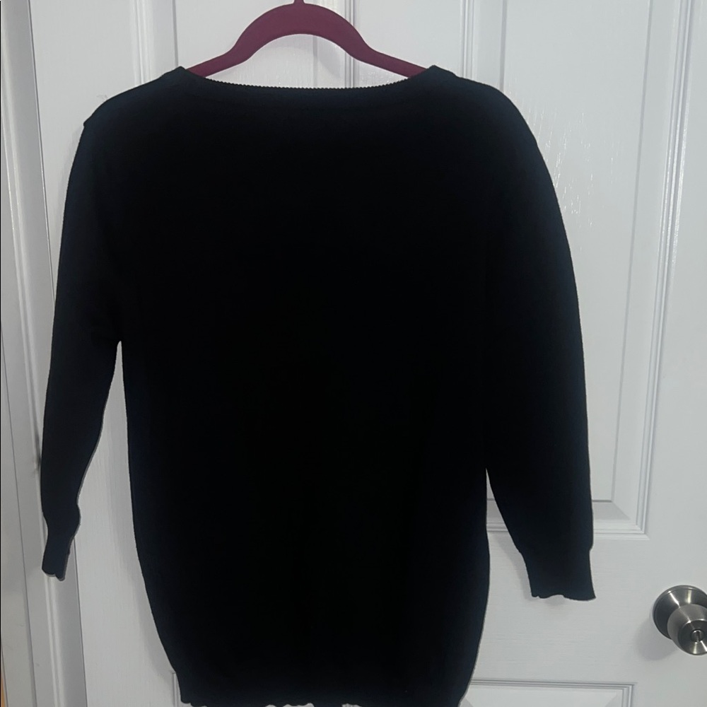 Black Sweater with Heart and Dagger Design - perfect for Galantines! - Picture 4 of 4